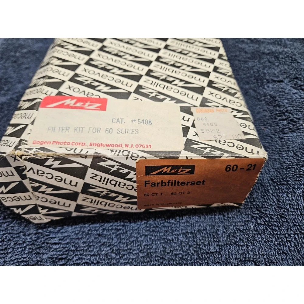 Metz Mecablitz Farbfilter colored set 60-21  with manual and case. New old stock